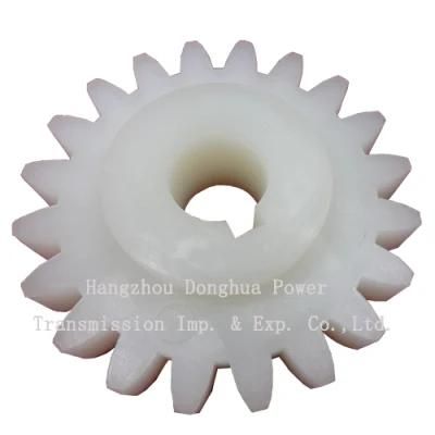 DIN Standard Plastic Sprocket with One Hub 10b20z