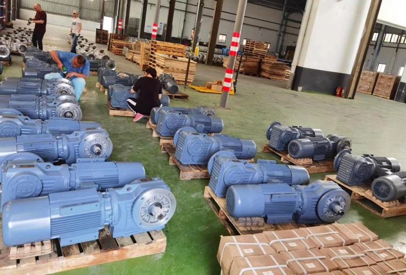 Different Pinion Rack Motors Gearbox Safety Device for Construction Hoist