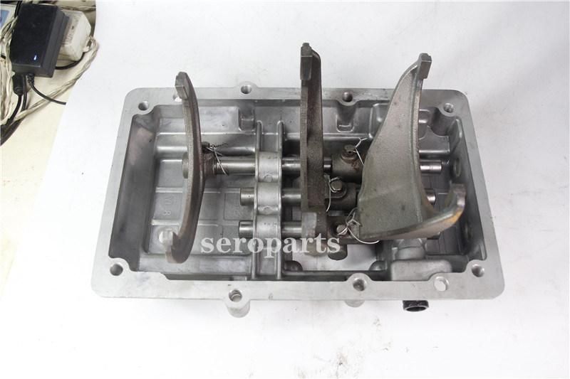 Original Sinotruk Light Truck Gearbox Parts 5t46-6000A25 Top Cover Assembly