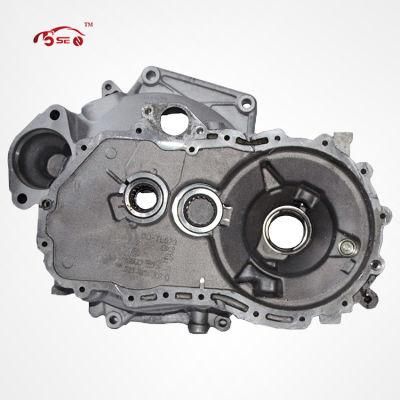 02t301107q Auto Parts Gearbox Cover Clutch Housing for Bora for Golf for Pentium B50 for Sagitar 2001-2010