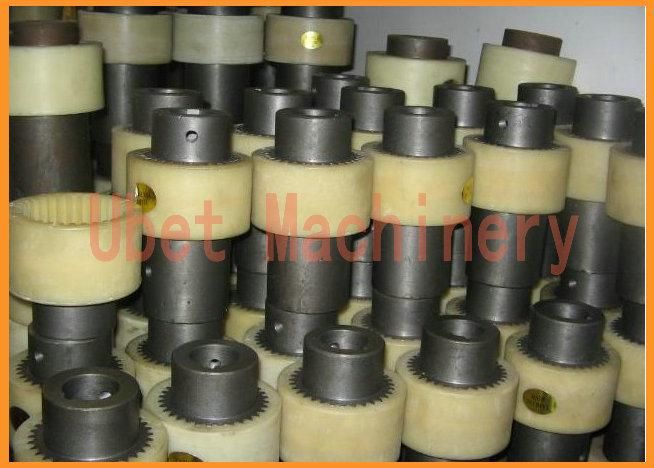 Crown Gear Coupling with Elastic Sleeves