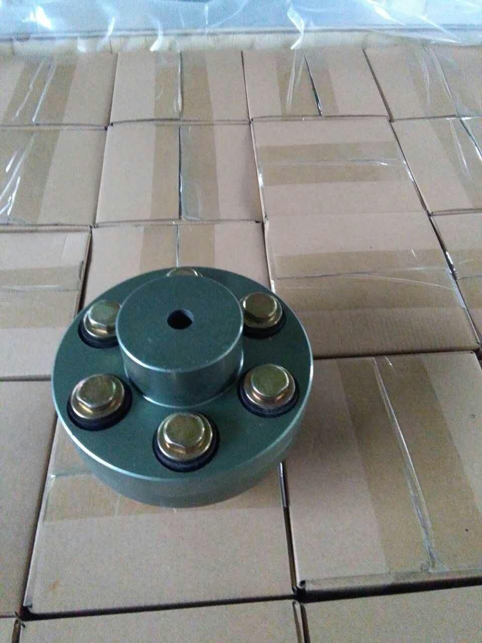 Best and High Quality Mechanical FCL 90 100 112 125 140 160 180 200 Flexible Couplings/Pin Bush Coupling