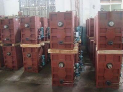 Zlyj133 Horizontal Models PP Extruder Machine Customized Gearbox Speed Reducer